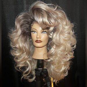 Rooted Bombshell Drag Curls